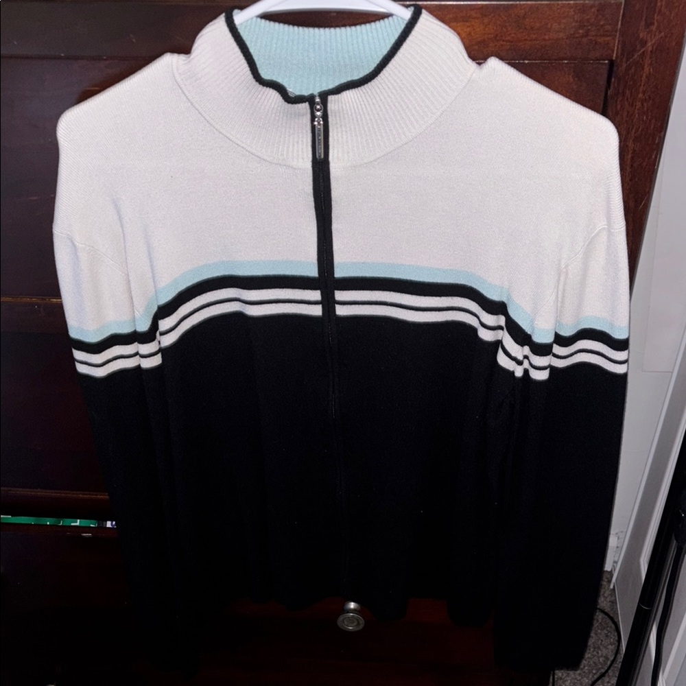 Women's Black and White Zip-Up Jacket